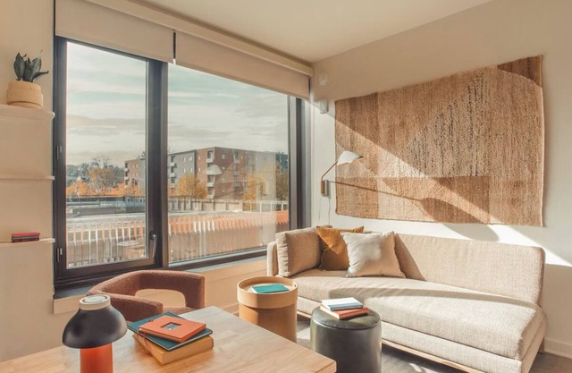 Sleek Getaway in Atlanta | Walk to Ponce City Market & Top Local Landmarks