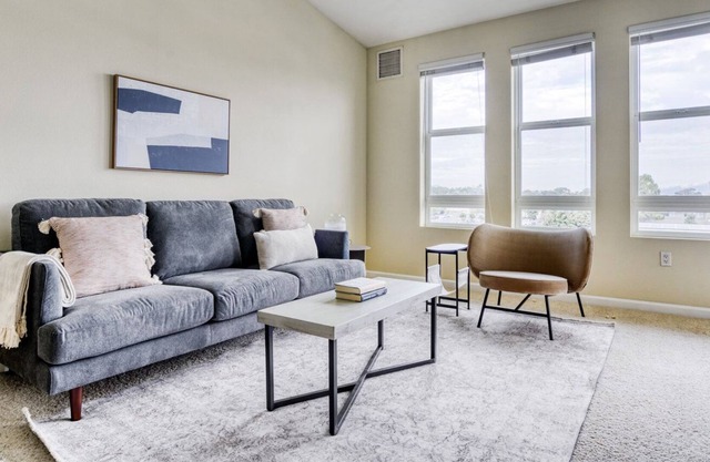 Sleek San Bruno 1BR w/ Pool, Gym & W/D, near 280 & 101, by Blueground