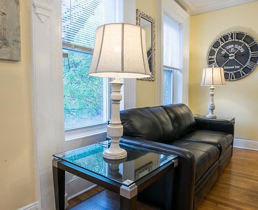 Sleeps 6 - 1 Bedroom - 1 Bath - 3 Beds - Just 7 Minutes to NYC bevb