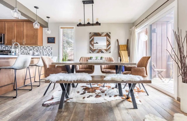 Slopeside remodeled mountain cabin ski in ski out!