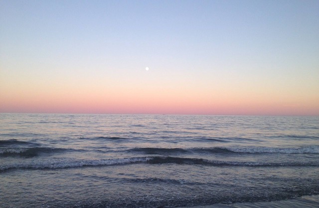 Small Hampton Beach "Get-Away!" apartment available for rent!