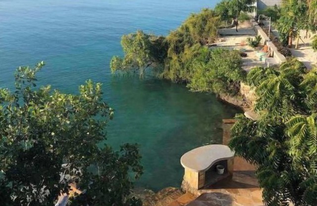 Small Tent at The Adventure Villa