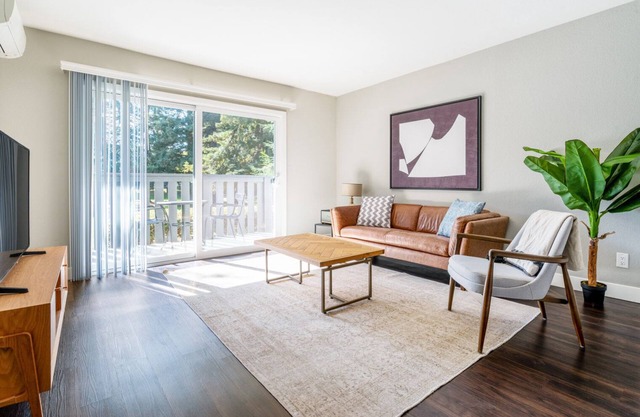 Smart Sunnyvale 1BR w/Gym, Pool, Spa, near Transit, by Blueground