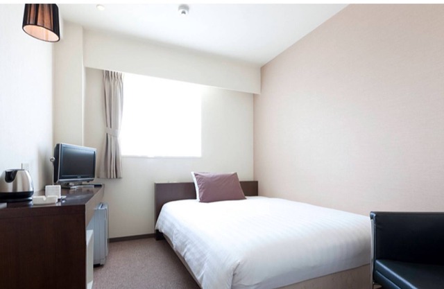 Smoking Compact double Bed width 140 cm Break / Hamamatsu Shizuoka