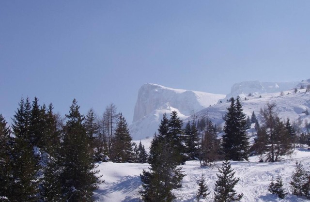 Snow-front studio in the family resort of Superdévoluy