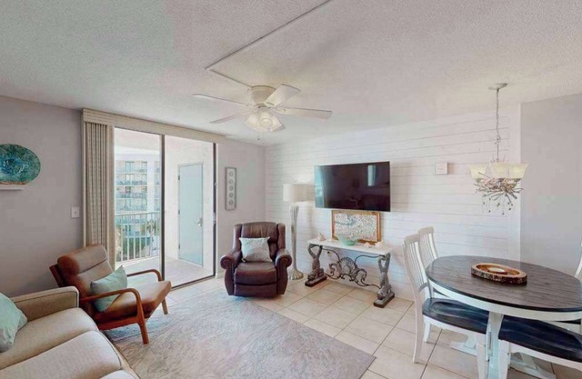 Snowbirds Welcome|Beach|Pool|Boat Marina|Sleeps 6!