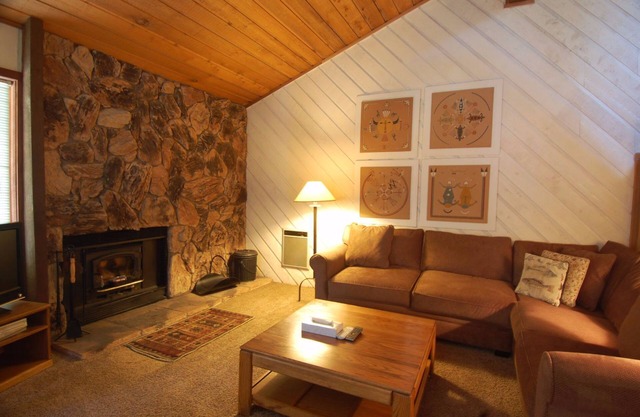 Snowcreek Resort Vacation Rental #266