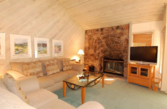 Snowcreek Resort Vacation Rental #272