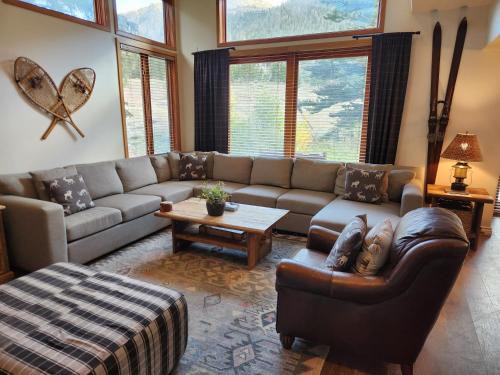 Snowcreek Resort Vacation Rentals 751 Fairway Circle