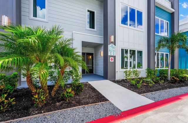 Snug Condo near Disney with Resort & Waterpark Access - B40-224