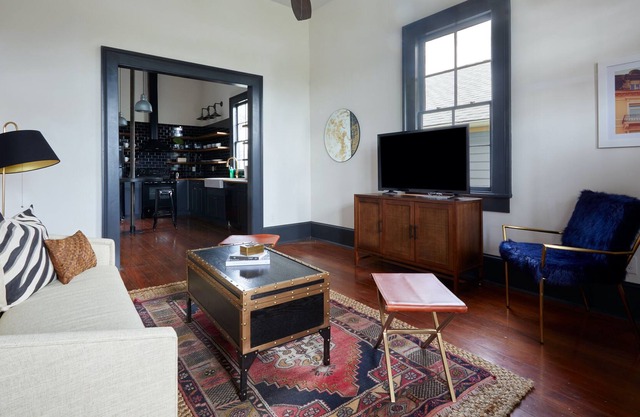 Sonder Doubloon | Two-Bedroom Apartment w/ Balcony