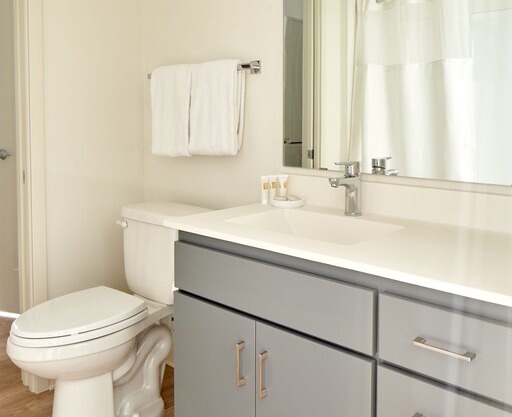 Sonder | Sora | Tasteful 1BR + Sleeper Sofa