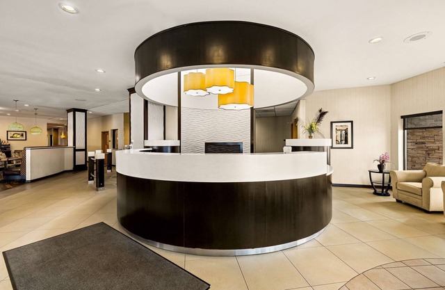 Sonesta Essential Indianapolis Airport