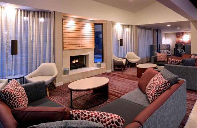 Sonesta Select Kansas City Airport Tiffany Springs