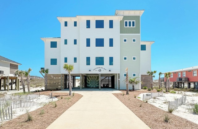 Southern Holiday by GSVR | Luxurious Beachfront Home w/Private Pool + FREE ACtivities/Golf