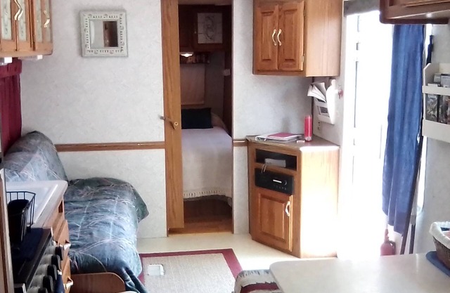 Southwest Country camping, safe, daytrips to 9 Historical Scenic Sights