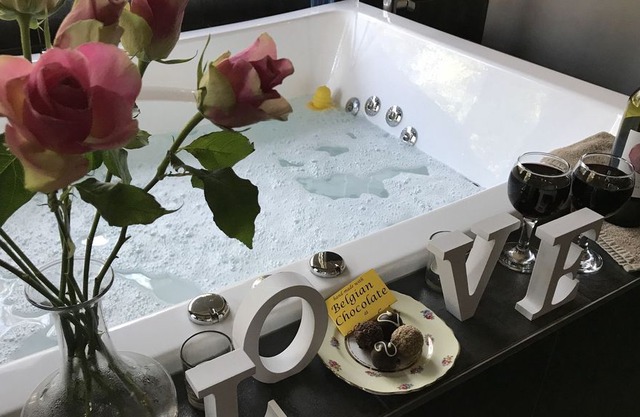 Spa Suites at RAVEN.