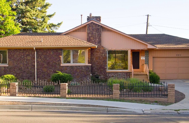 Spacious 2,400 Sq ft 2-Story Rock House