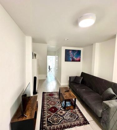 Spacious 2-Bed Home with Garden