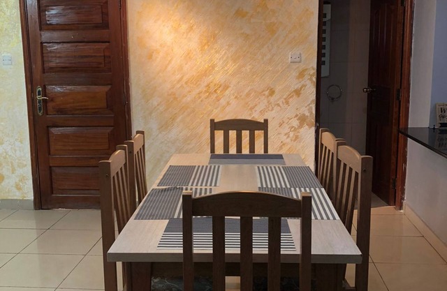 Spacious 2-Bedroom Apartment in Leafy Nairobi - Include Gym Access