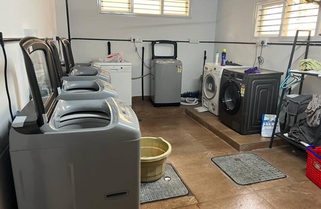 Spacious 2BHK at Aishwarya Apartment – Prime Location & Peaceful Living