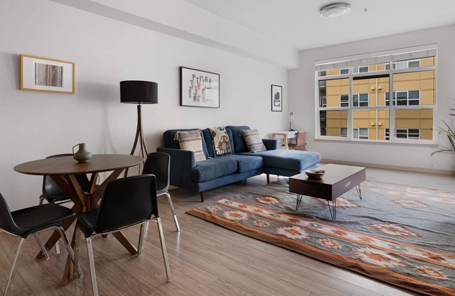 Spacious 2BR in Bothell with Onsite Amenities