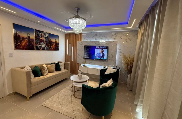 Spacious 3-bedroom apartment with AC, WiFi in beautiful Santo Domingo Este