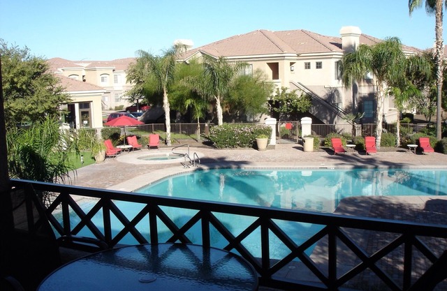 Spacious 3 bedroom poolside condo in a well-located, quiet, resort-style complex