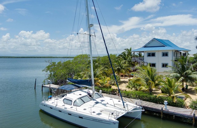 Spacious 4BR Retreat w/Private Pool Dock & View