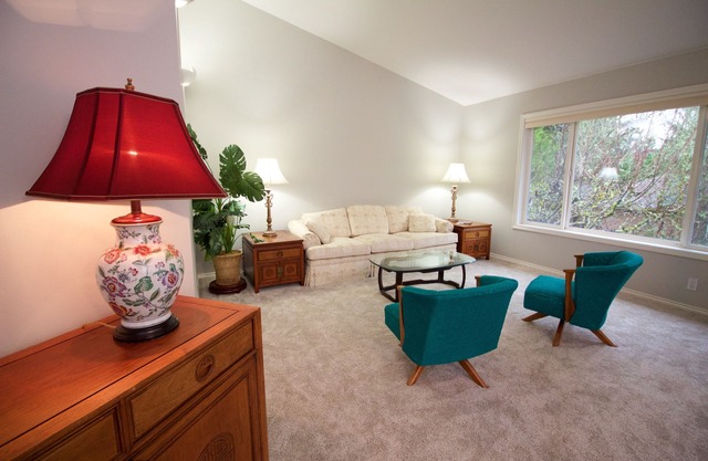 Spacious, 4BR Single-Level near Parks