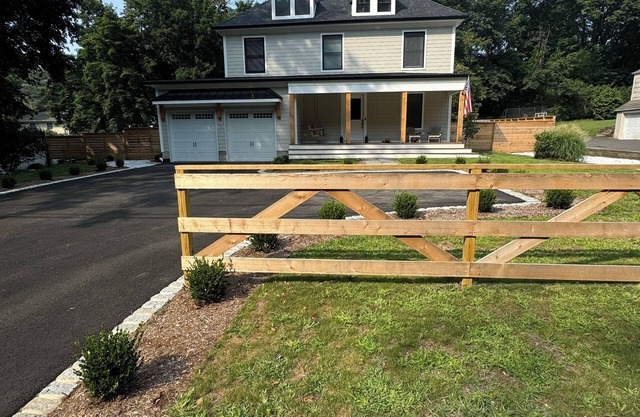 Spacious 5-bedroom house in welcoming Madison with fitness room