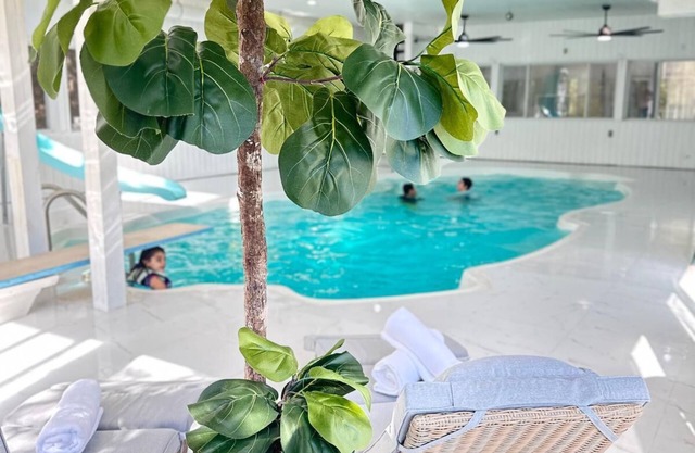 Spacious 8-bedroom house in lovely Honesdale with heated indoor Pool