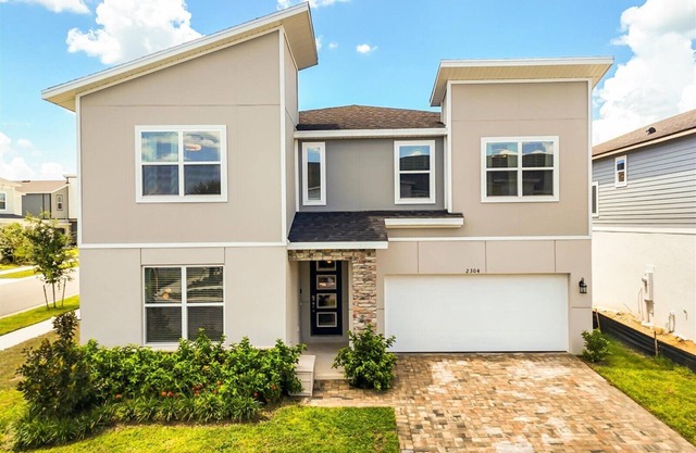 Spacious 9 Bed Pool Home with Theater Room-2304DST
