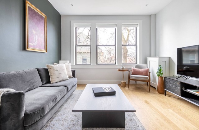 Spacious Allston 2BR w/W/D in basement