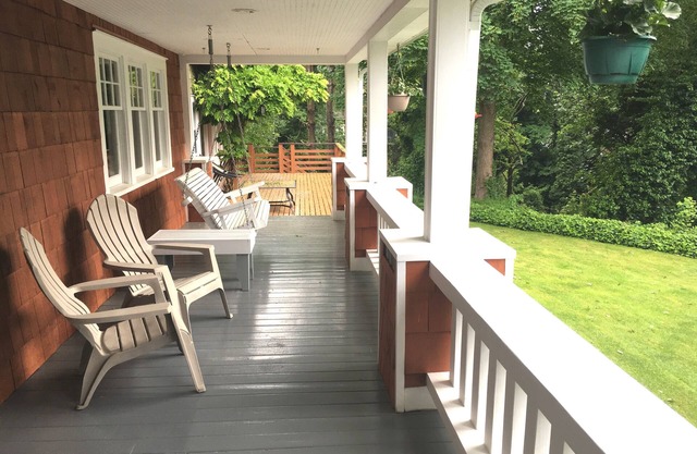 Spacious and charming home in a park-like setting