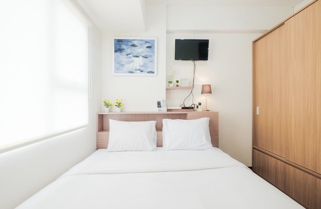 Spacious and Comfortable 2Br Cinere Resort Apartment