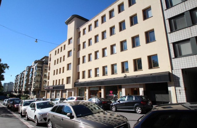 Spacious and cozy studio apartment in Helsinki city center (ID 8568)