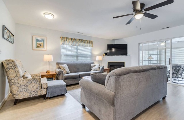 Spacious Bethany Beach Retreat Pool Pickle Ball