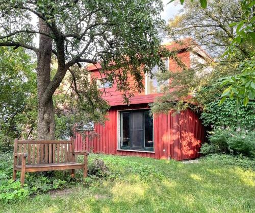 Spacious Country House With Idyllic Orchard