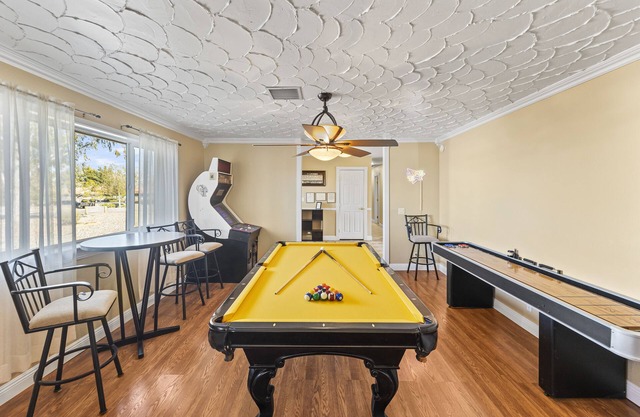 Spacious Desert Getaway! 5BR w/Casita, Endless Yard/Patio, EV, Pool, Game Room