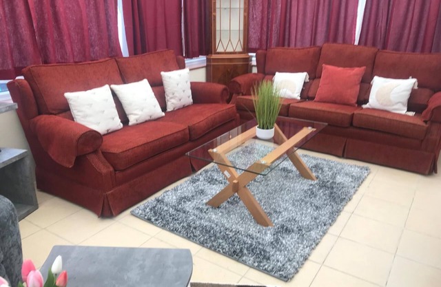 Spacious Double Room with Dedicated Bathroom R-1