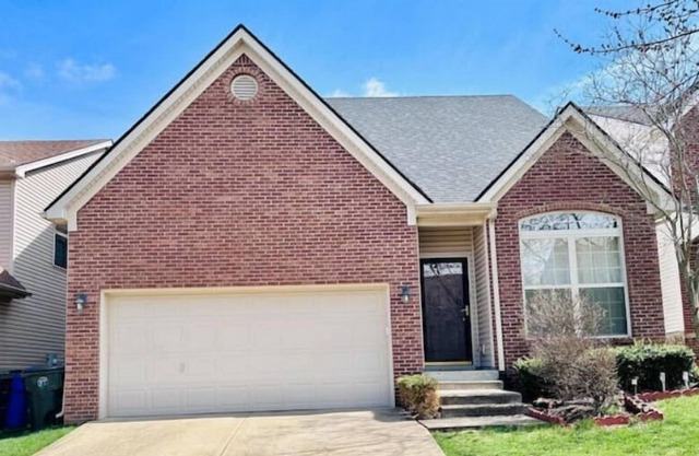 Spacious Entire Home in Lexington, 3 BR & 2.5 BA