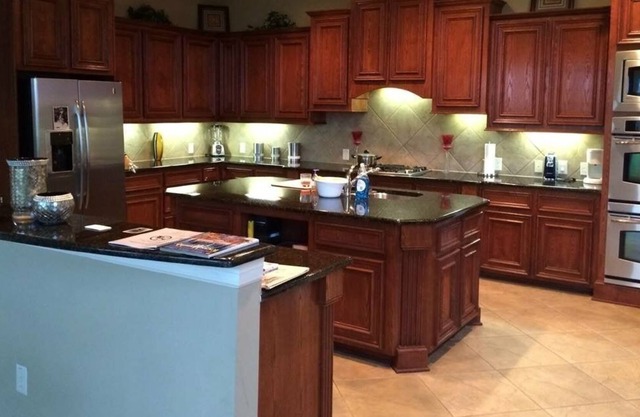 Spacious Gate Get-A-Way