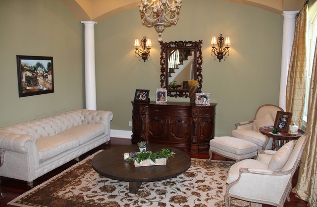 Spacious home near historic New Orleans