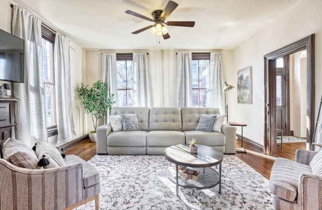 Spacious Home Steps From Gettysburg Square!