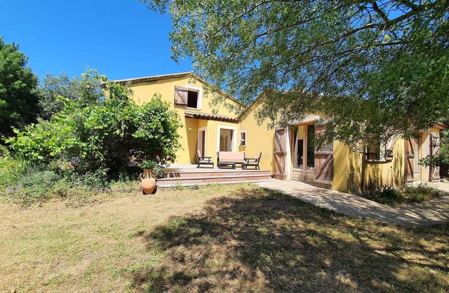 Spacious house in the heart of nature for a relaxing stay 300 m from the river.