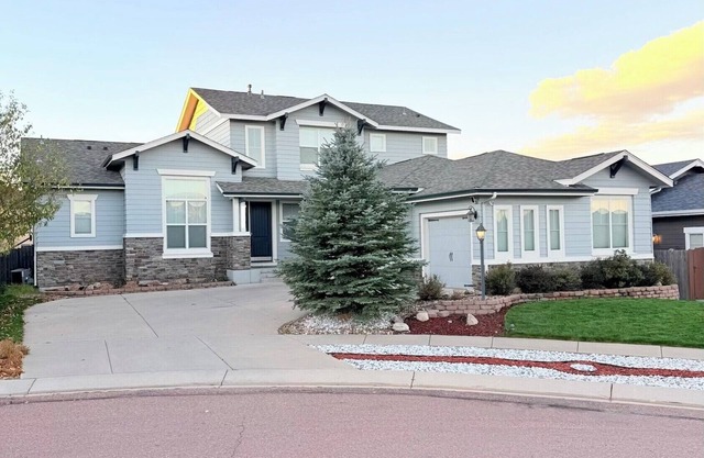 Spacious Luxury Smart Home w/Spa & Theater in Colorado Springs