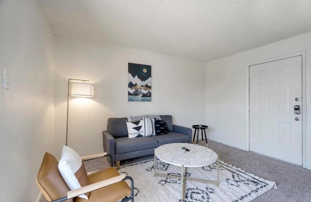 Spacious Midland Getaway