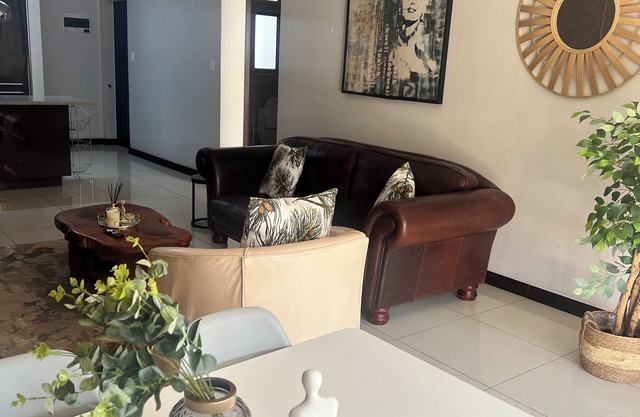 Spacious, modern & cosy