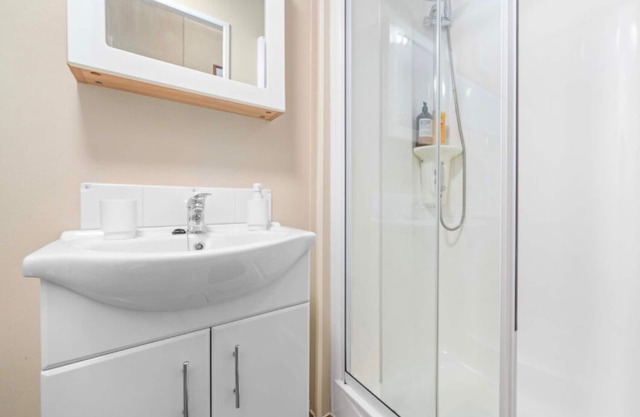 Spacious NEW Loch Lomond - ArdLui Sleeps 7!